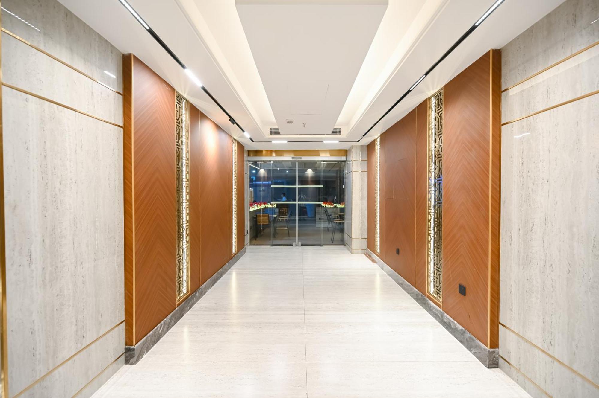 Grand Plaza Al Madina Hotel